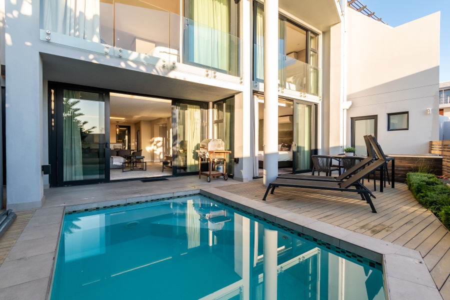 5 Bedroom Property for Sale in Camps Bay Western Cape
